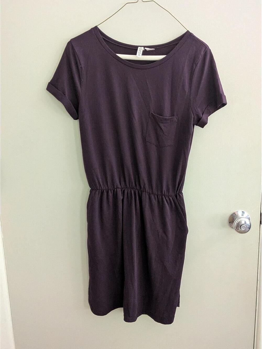 H&M Divided Jersey T-Shirt Dress - Dark Purple Small Classic Summer Vacation